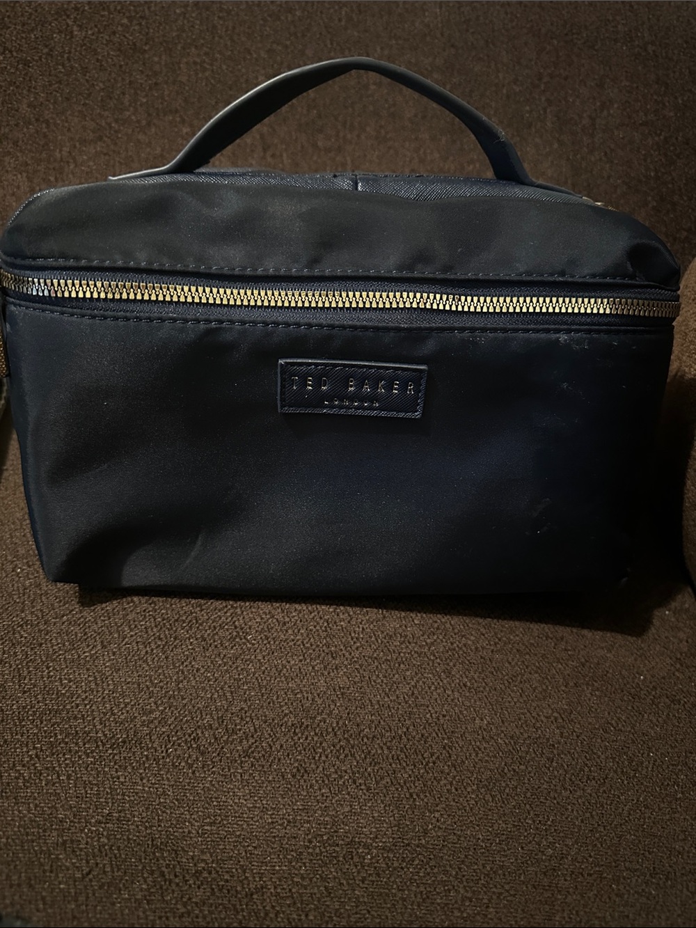 Ted Baker Navy and Gold Men's Toiletry Kit. Good condition. 8.5”L x 12”W.